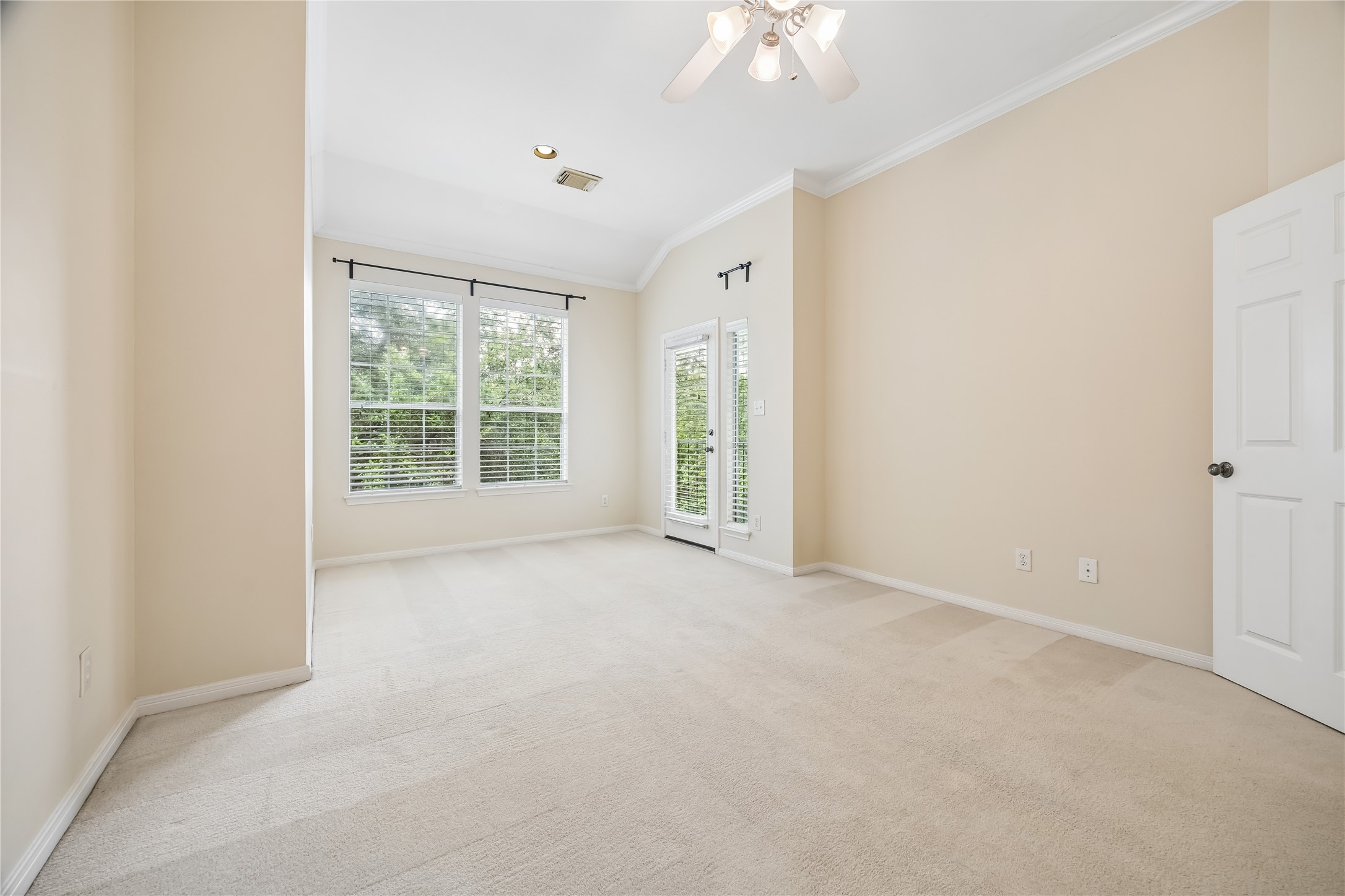 3003 Terrace Hills Lane Houston, TX 77007 - Photo 13 of 18