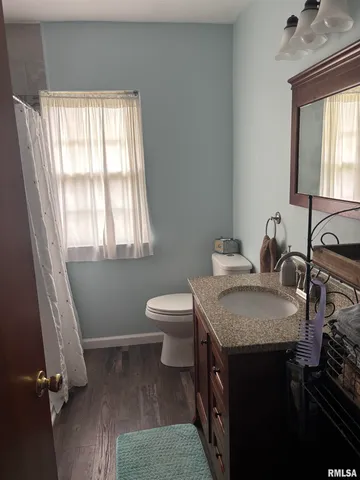 $129,900 | 420 West 3rd Street, Centralia, IL 62801