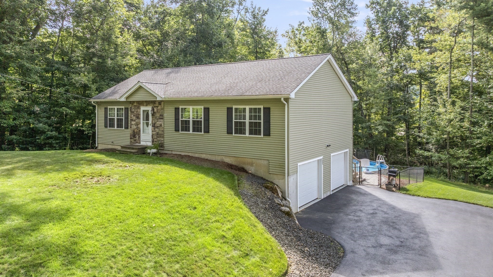 131 Adams Road East Brookfield, MA 01515 - Photo 35 of 36 Gallery Image 35