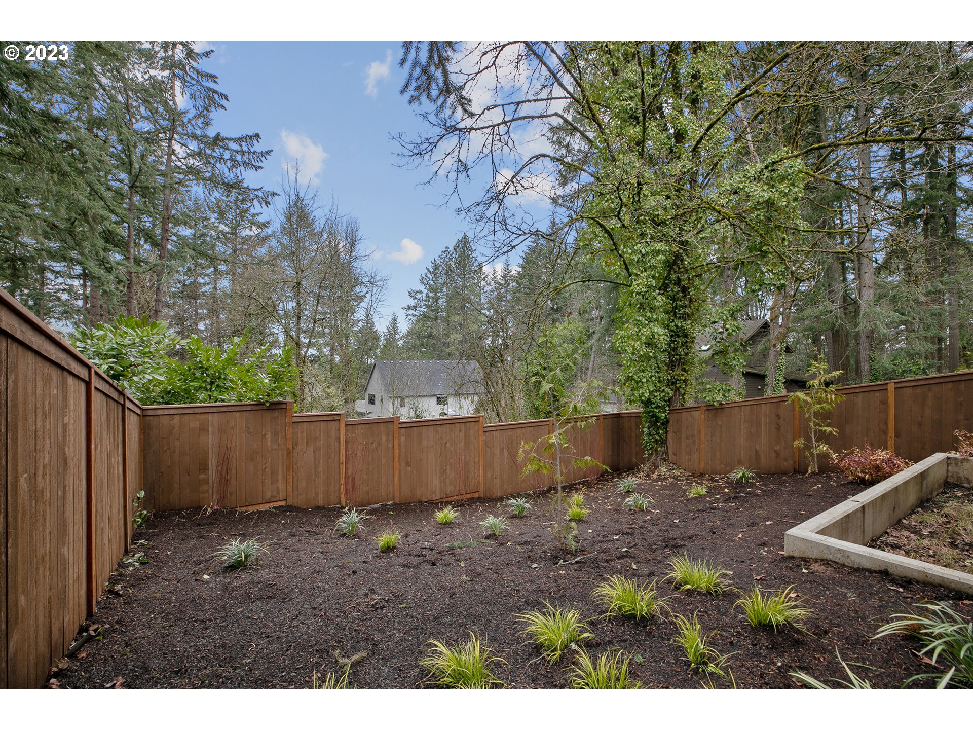 8651 Southwest 42nd Avenue Portland, OR 97219 - Photo 30 of 30 a view of a backyard
