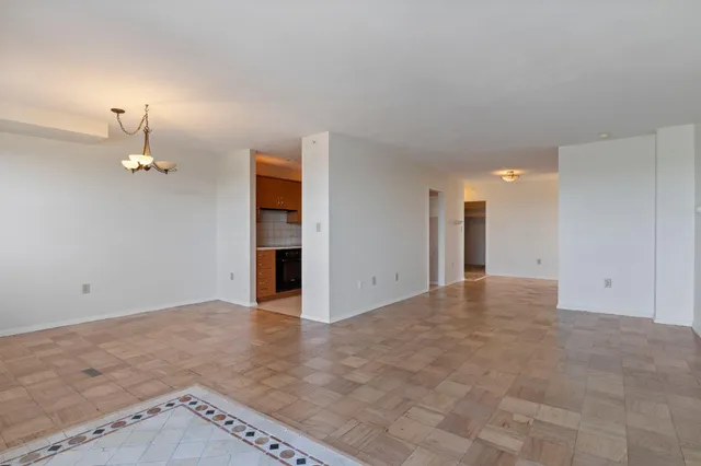 $795,000 | 45 Eastern Promenade, Unit 11J, Portland, ME 04101