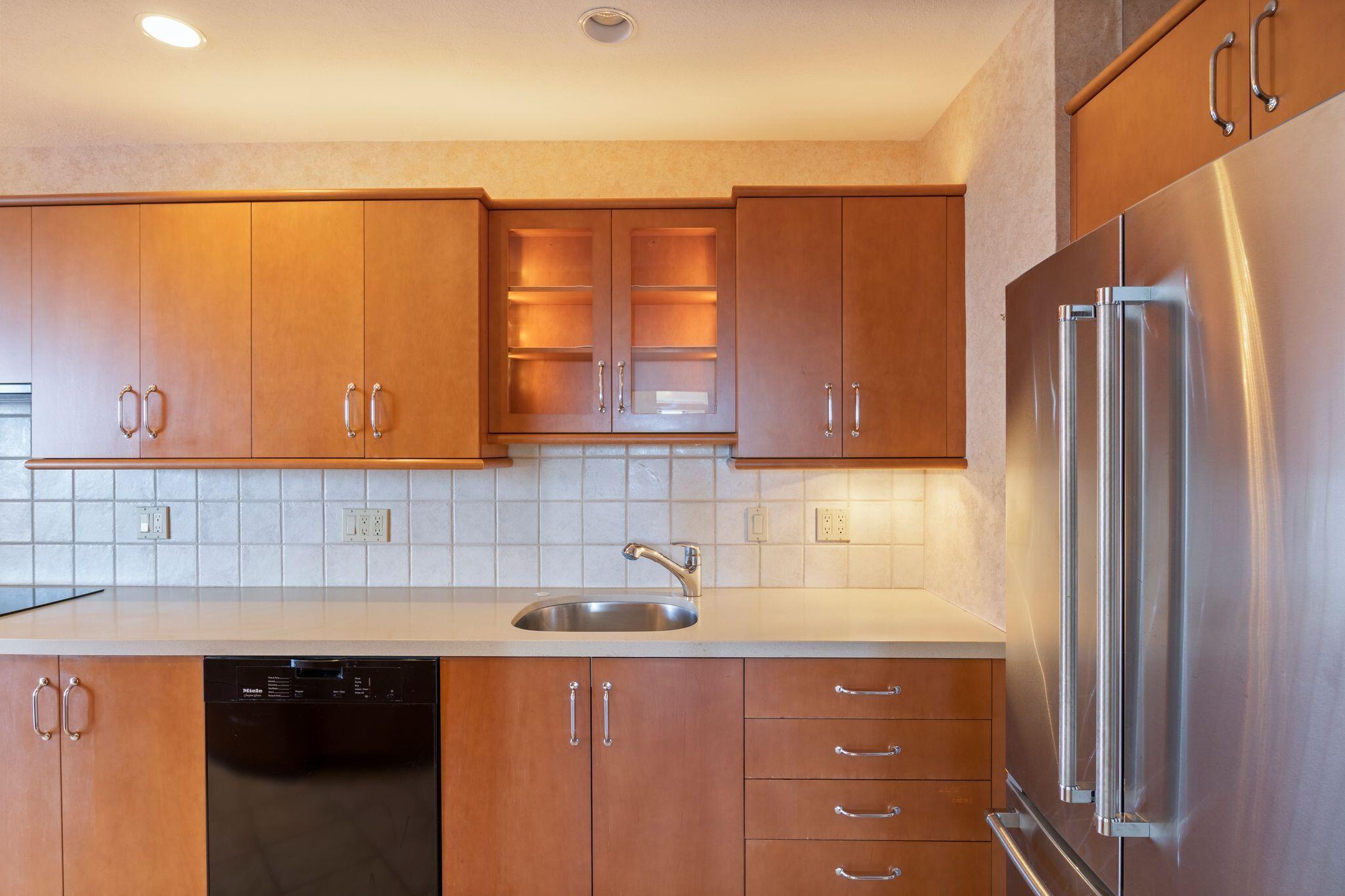 45 Eastern Promenade, Unit 11J Portland, ME 04101 - Photo 17 of 44 45_Eastern_Promenade_38J