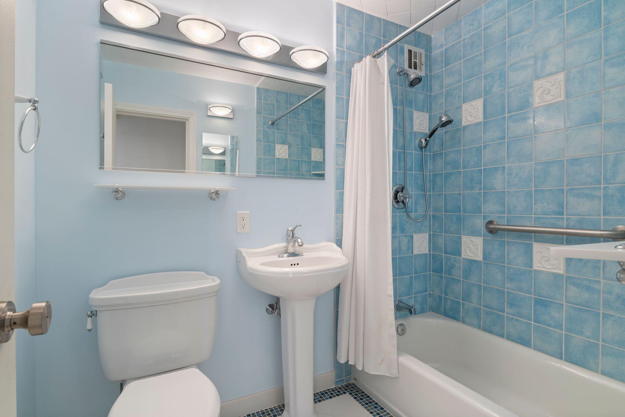 45 Eastern Promenade, Unit 11J Portland, ME 04101 - Photo 18 of 44 45_Eastern_Promenade_39J