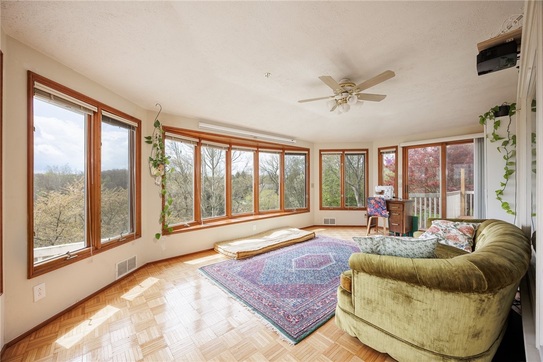 23 Eagle Rock Drive Irondequoit, NY 14609 - Photo 15 of 37