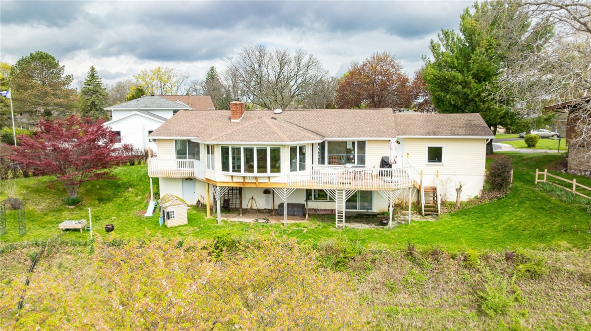 23 Eagle Rock Drive Irondequoit, NY 14609 - Photo 9 of 37