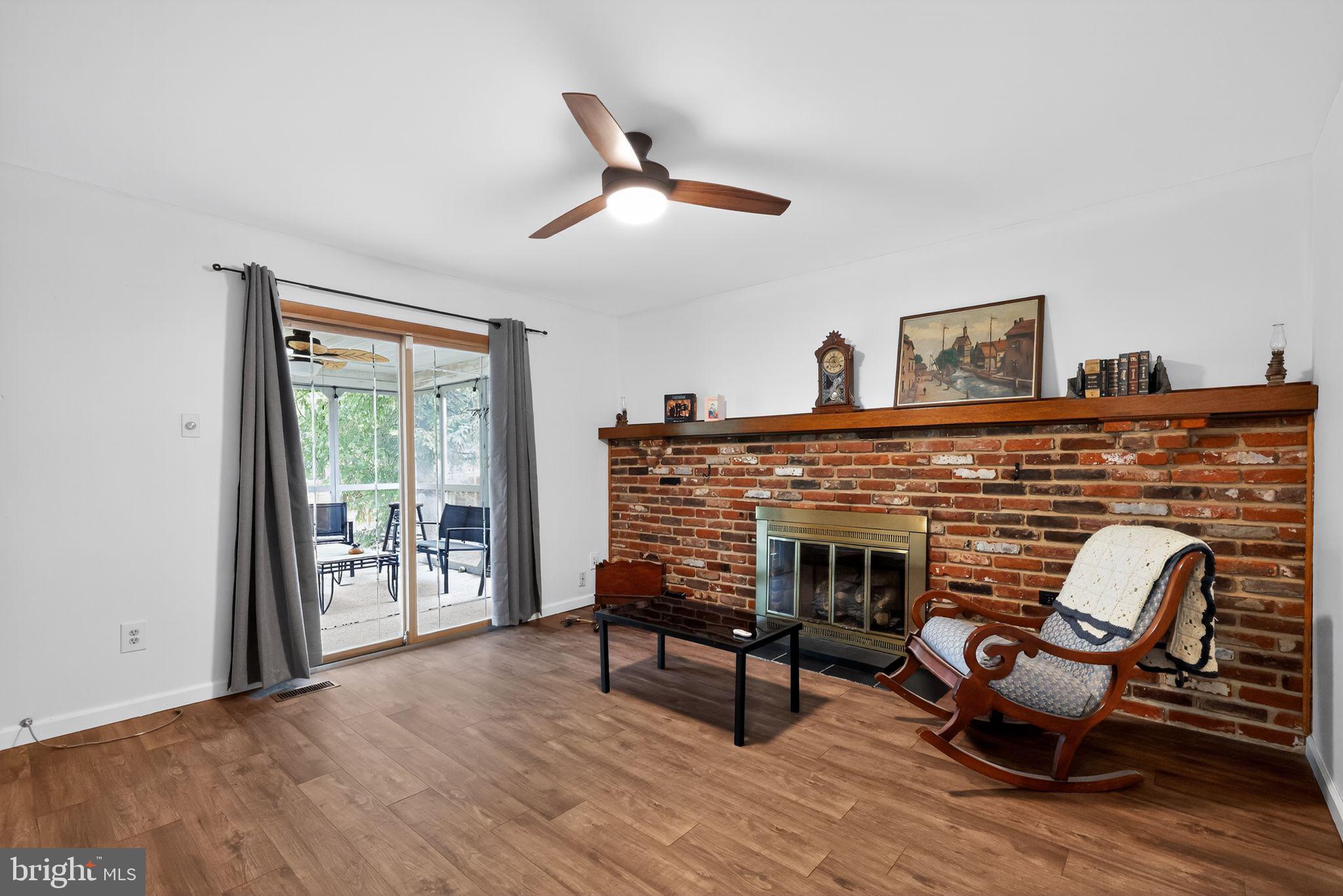 29 White Birch Road Blackwood, NJ 08012 - Photo 4 of 15