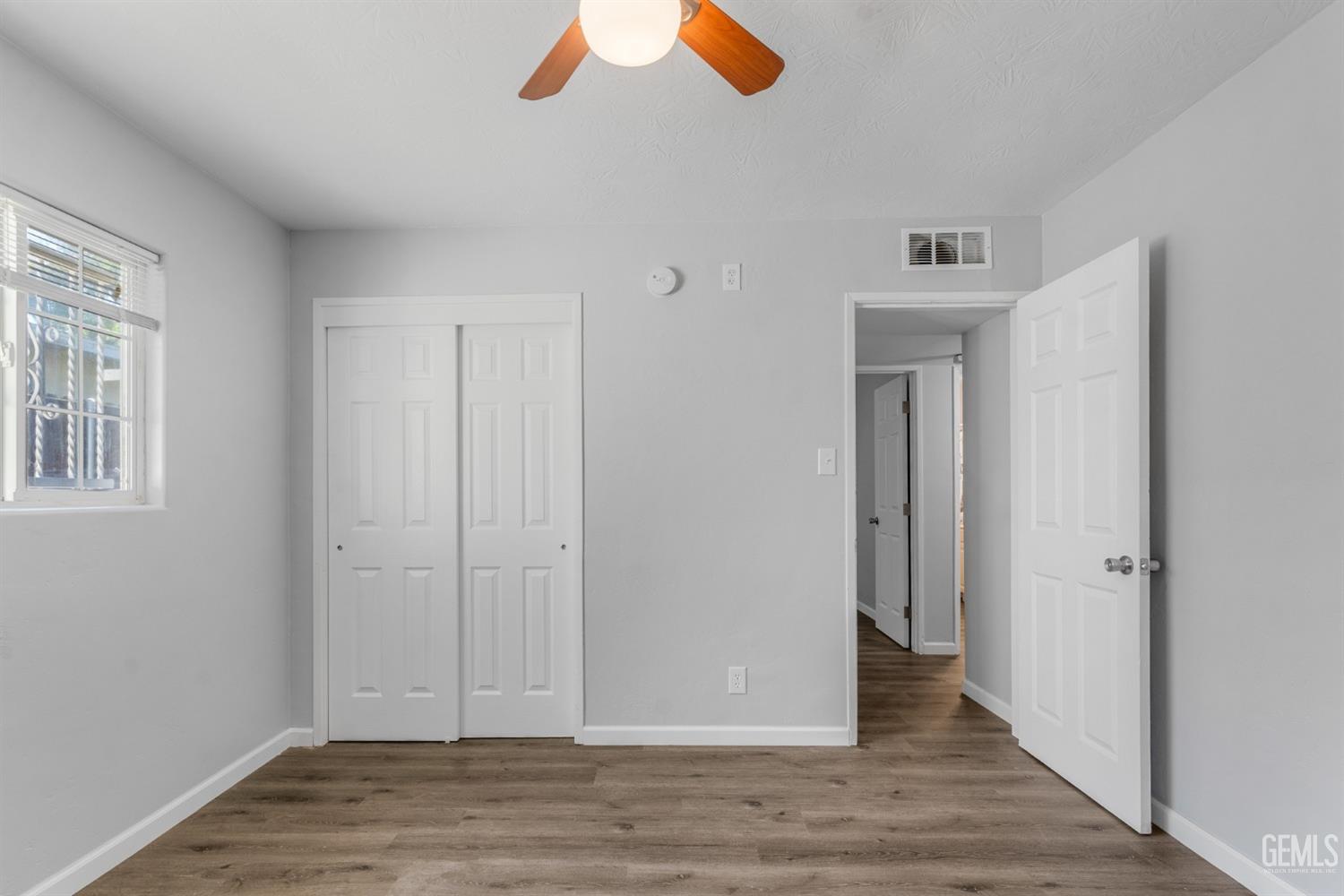 Undisclosed Address Bakersfield, CA 93305 - Photo 13 of 21 a view of room