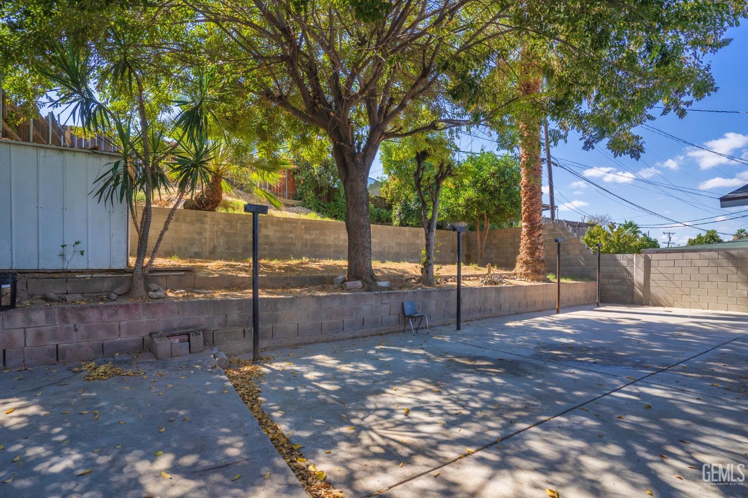 Undisclosed Address Bakersfield, CA 93305 - Photo 18 of 21 a view of a outdoor space