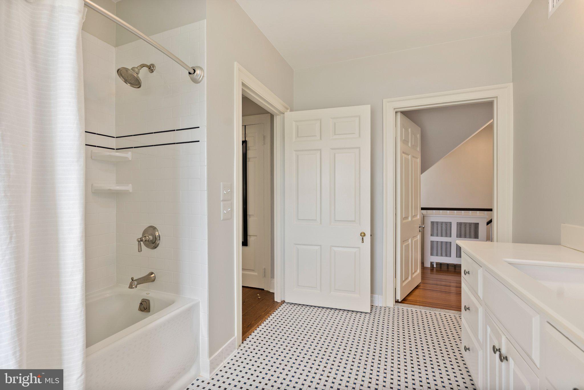 211 Golf Course Road Owings Mills, MD 21117 - Photo 32 of 70 Primary Bath