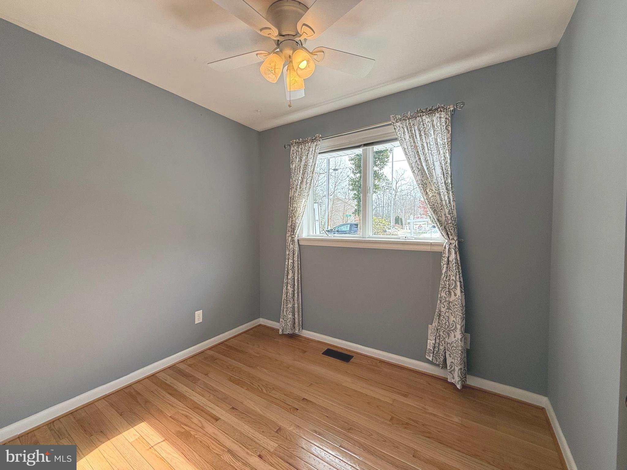 285 Red Cloud Road Lusby, MD 20657 - Photo 13 of 39