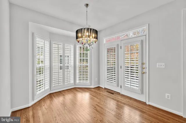 $4,200 | 5120 Grimm Drive, Alexandria, VA 22304