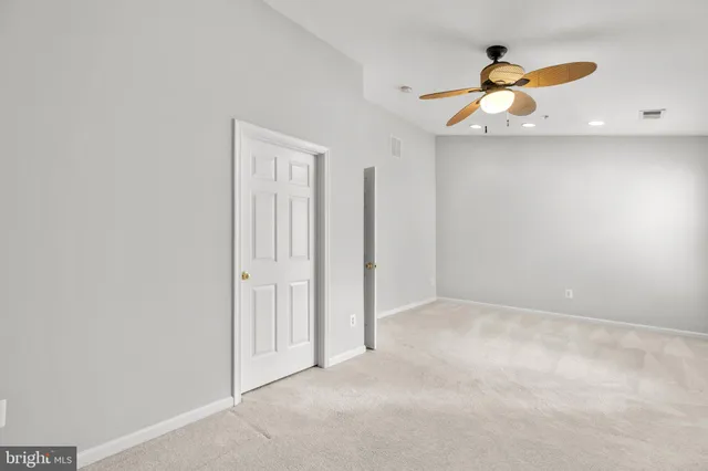 $4,200 | 5120 Grimm Drive, Alexandria, VA 22304