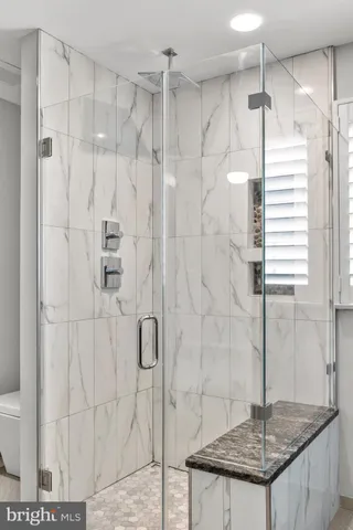 $4,200 | 5120 Grimm Drive, Alexandria, VA 22304