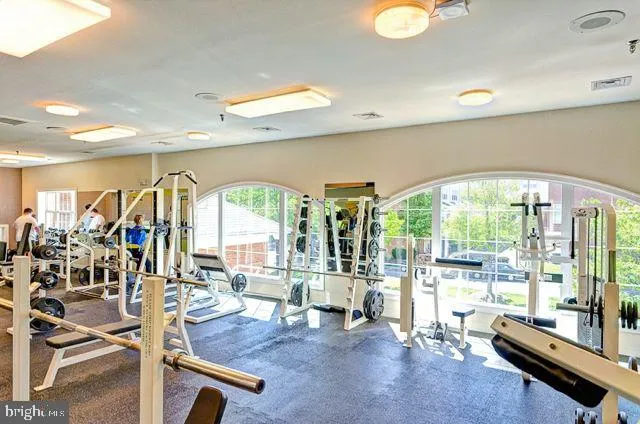 $4,200 | 5120 Grimm Drive, Alexandria, VA 22304