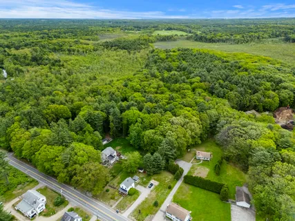 $430,000 | 204 North Haverhill Road, Kensington, NH 03833