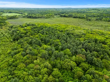 $430,000 | 204 North Haverhill Road, Kensington, NH 03833