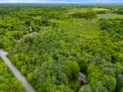 $430,000 | 204 North Haverhill Road, Kensington, NH 03833