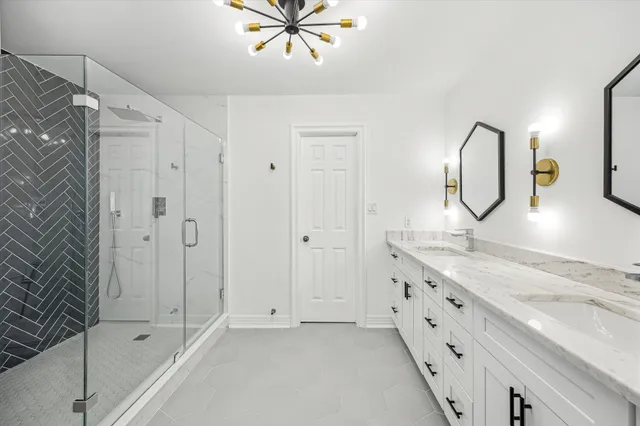 $1,690,000 | 4103 Turnberry Circle, Houston, TX 77025