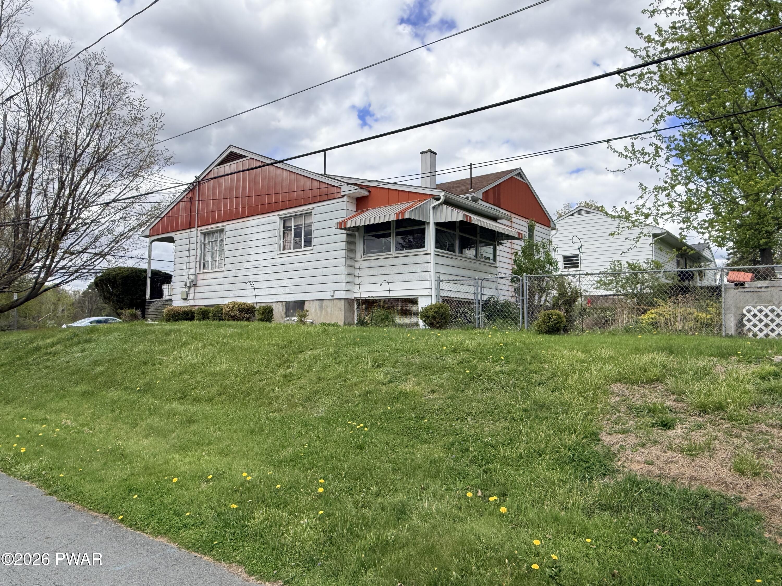 700 Layton Road Clarks Summit, PA 18411 - Photo 5 of 21 IMG_6648