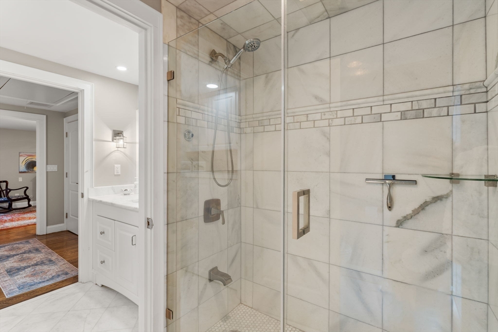 11 Oak Street, Unit 16 Wellesley, MA 02482 - Photo 17 of 27