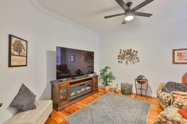 $440,000 | 1360 Emerald Dunes Drive, Sun City Center, FL 33573