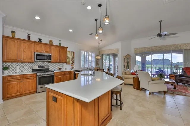 $440,000 | 1360 Emerald Dunes Drive, Sun City Center, FL 33573