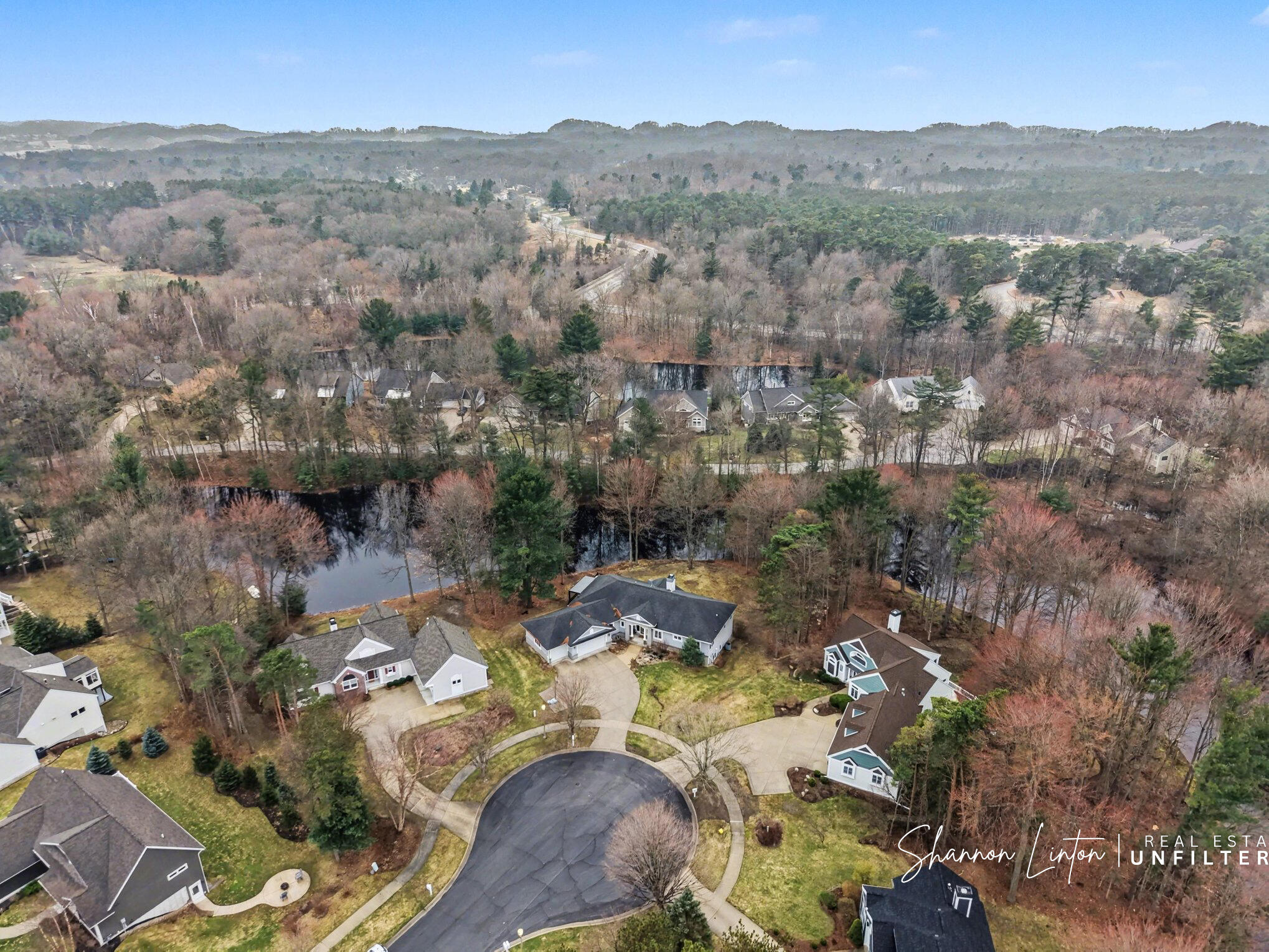 17914 Shallow Springs Court Spring Lake, MI 49456 - Photo 52 of 64 054_file_7599