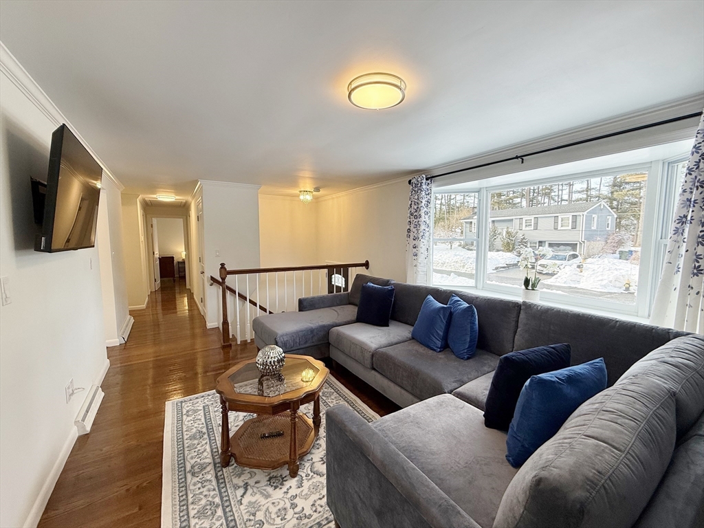 62 Duncan Road Stoughton, MA 02072 - Photo 11 of 32