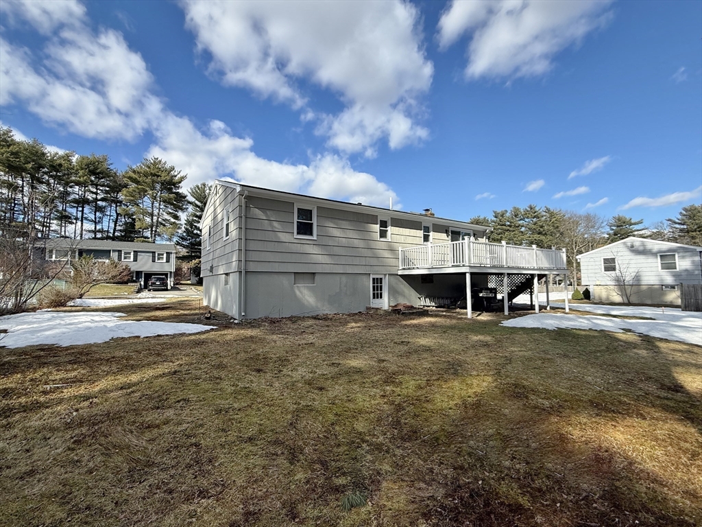 62 Duncan Road Stoughton, MA 02072 - Photo 8 of 31