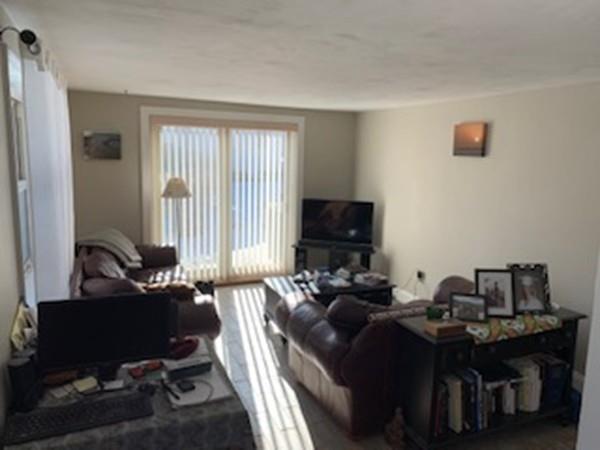 47 Waterman Road Auburn, MA 01501 - Photo 5 of 19 Gallery Image 5