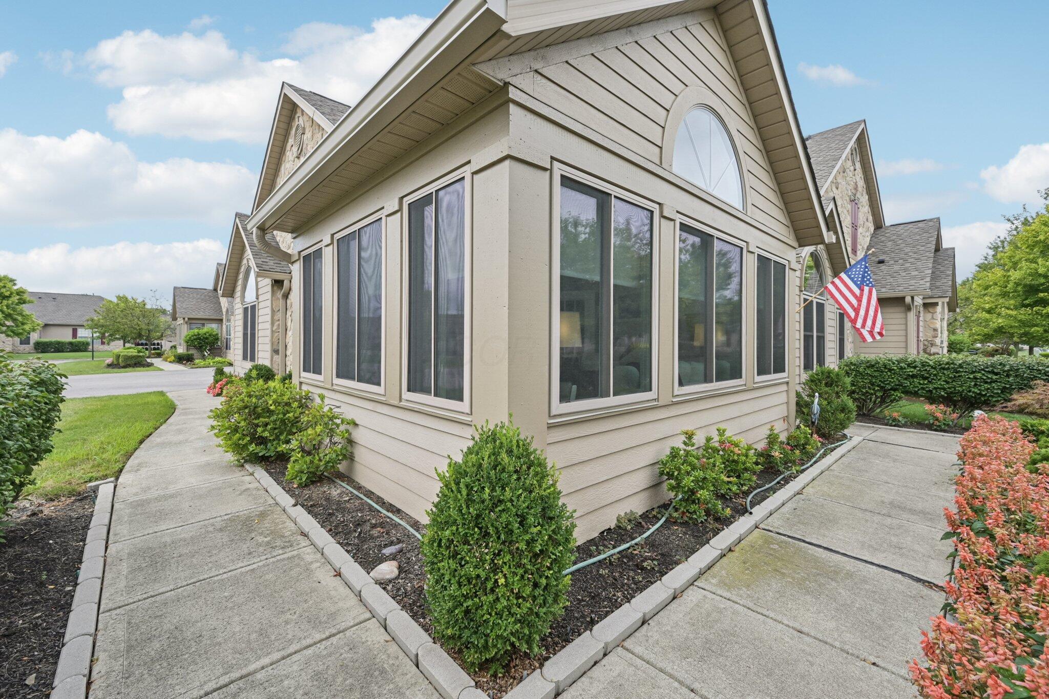 3702 Stoneway Point Powell, OH 43065 - Photo 51 of 51 4-web-or-mls-Stoneway Point-S2108-004