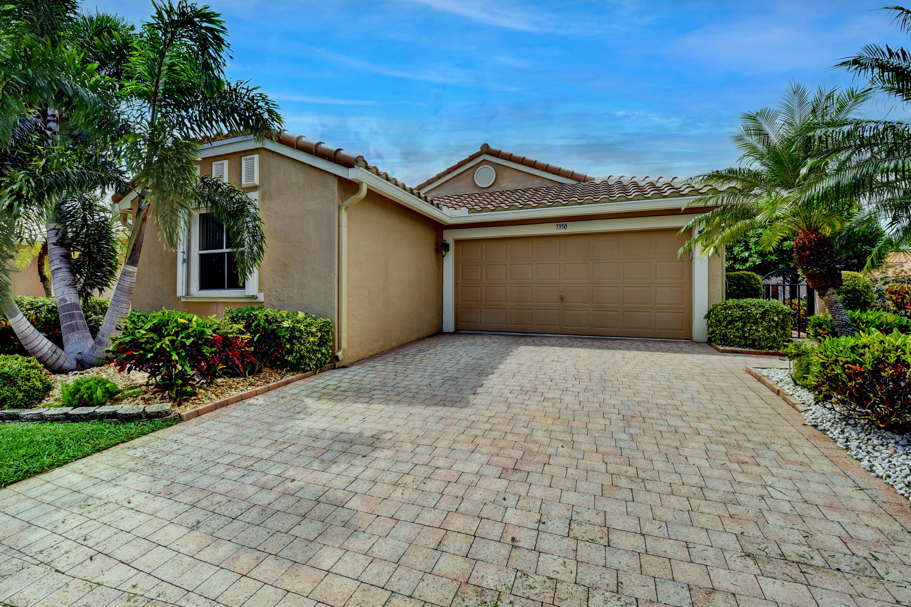 7350 Chorale Road Boynton Beach, FL 33437 - Photo 24 of 83 Front of House
