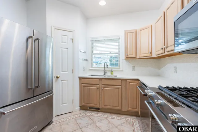 $615,000 | 521 Meadow Lane, Corolla, NC 27927