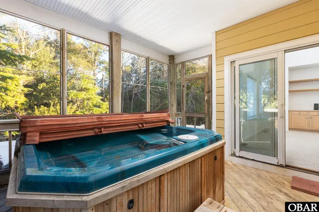 $615,000 | 521 Meadow Lane, Corolla, NC 27927