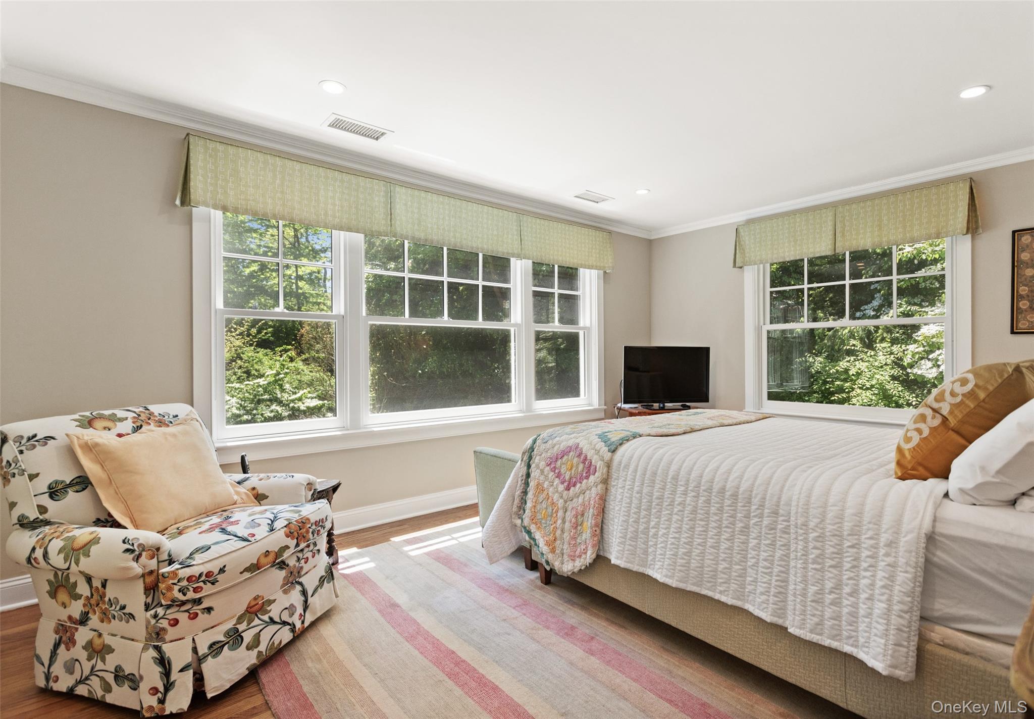 9 S Road Katonah, NY 10536 - Photo 21 of 38