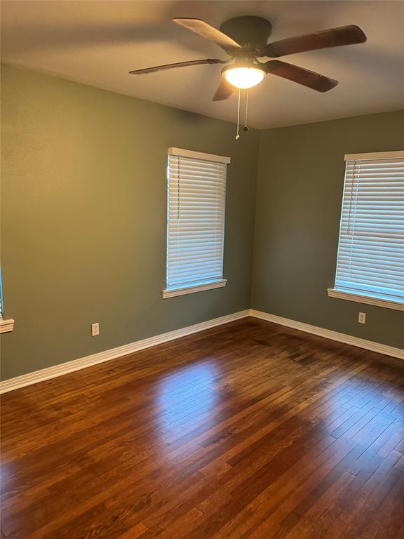 1406 Country Club Road Ennis, TX 75119 - Photo 14 of 26