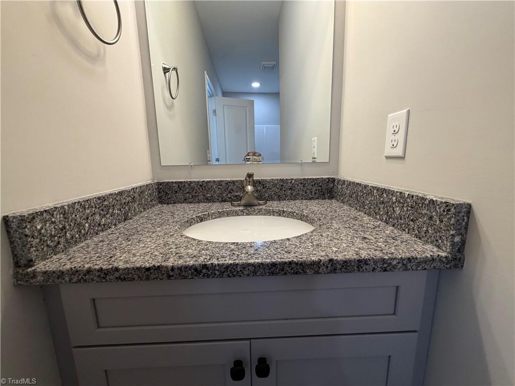 4995 Reidsville Road Walkertown, NC 27051 - Photo 15 of 18