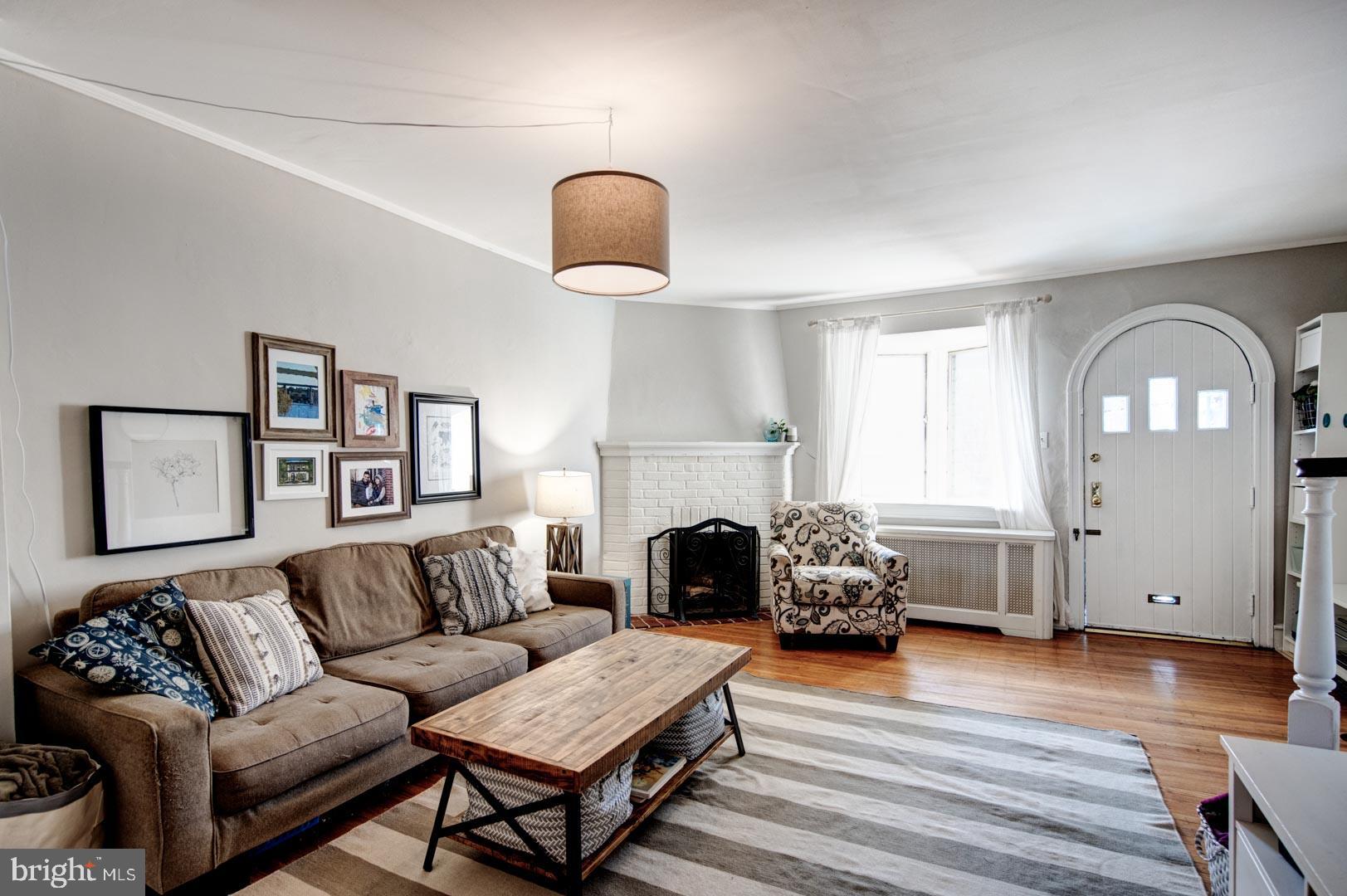 28 Roumfort Road Philadelphia, PA 19119 - Photo 6 of 31 Gallery Image 6