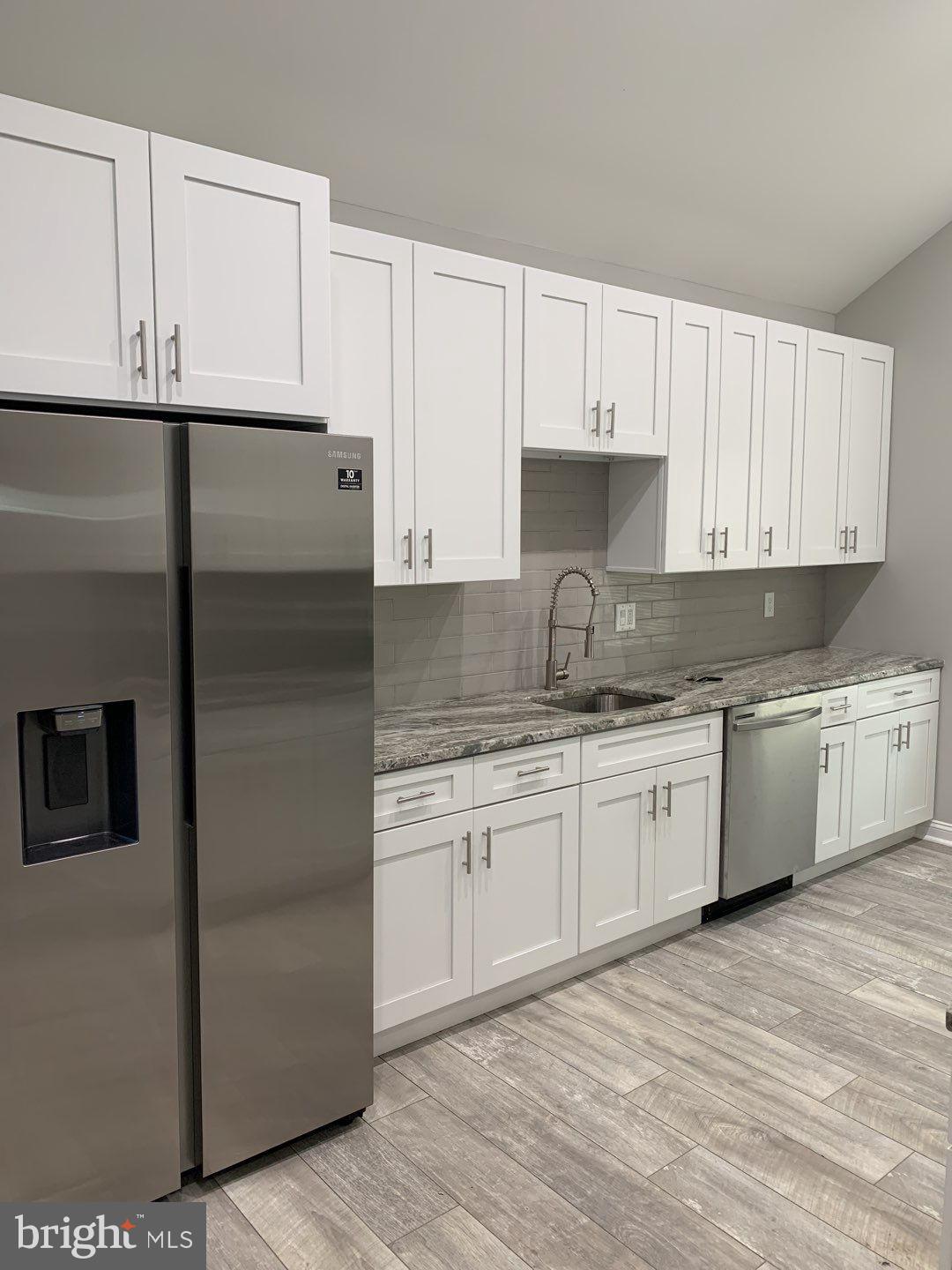 704 Earl Road Lindenwold, NJ 08021 - Photo 1 of 21