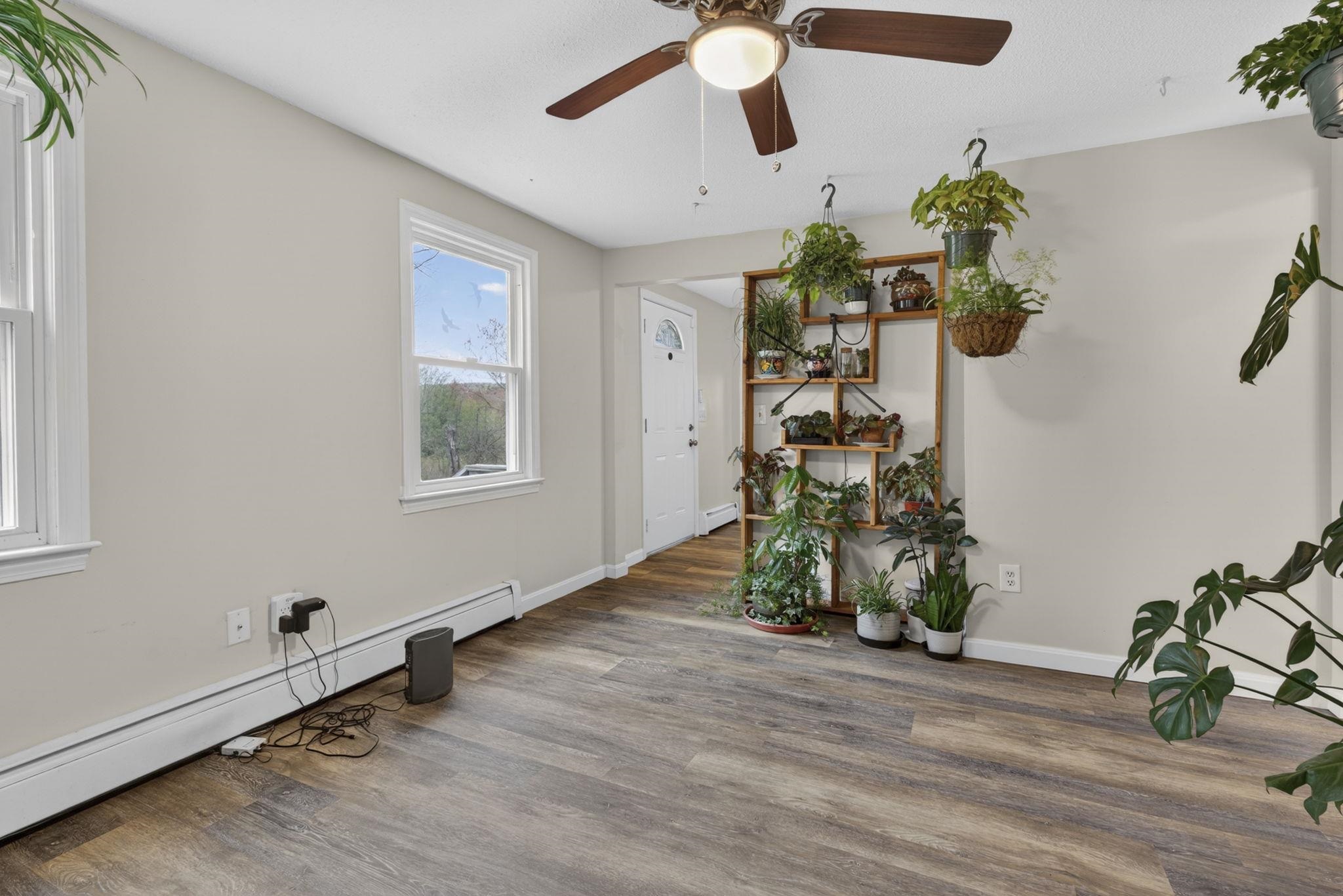 172 Warner Hill Road Derry, NH 03038 - Photo 11 of 39