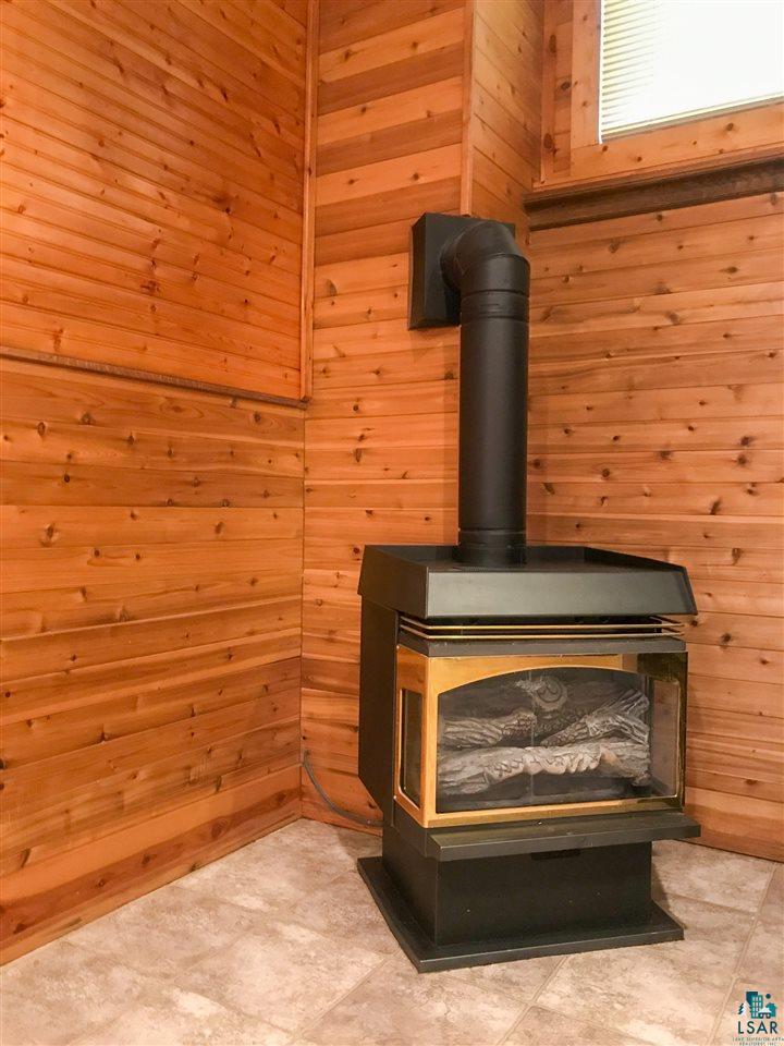 6007 St Louis River Road Duluth, MN 55810 - Photo 7 of 25 Propane fireplace