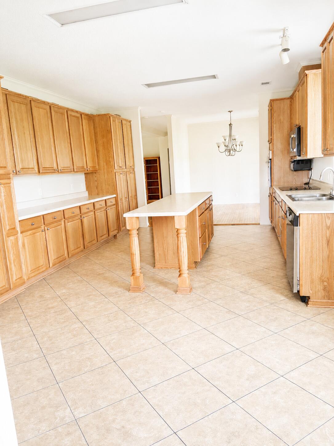862 Bethel Road Ruffin, SC 29475 - Photo 3 of 34 Kitchen B