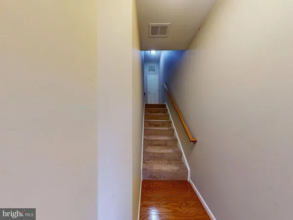 $3,500 | 9321 Hundith Hill Court, Lorton, VA 22079