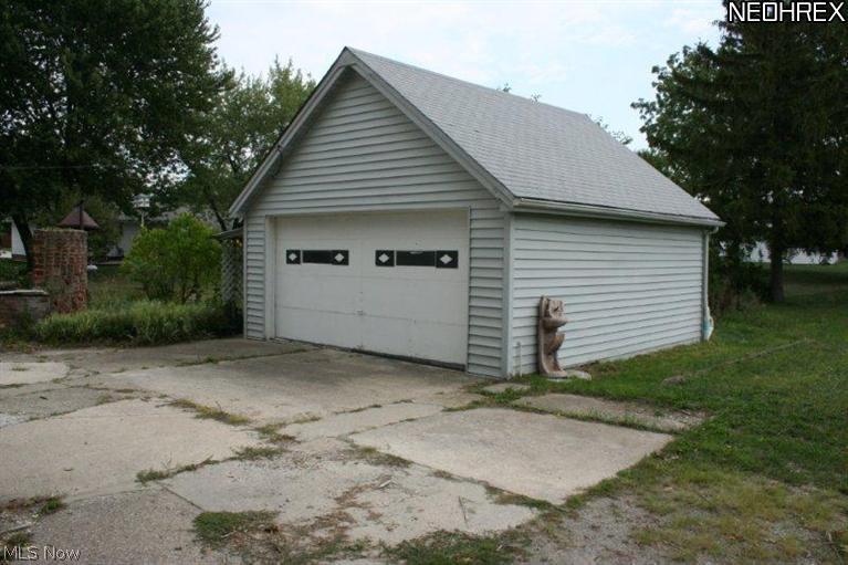 28942 Ridge Road Wickliffe, OH 44092 - Photo 8 of 10 Gallery Image 8