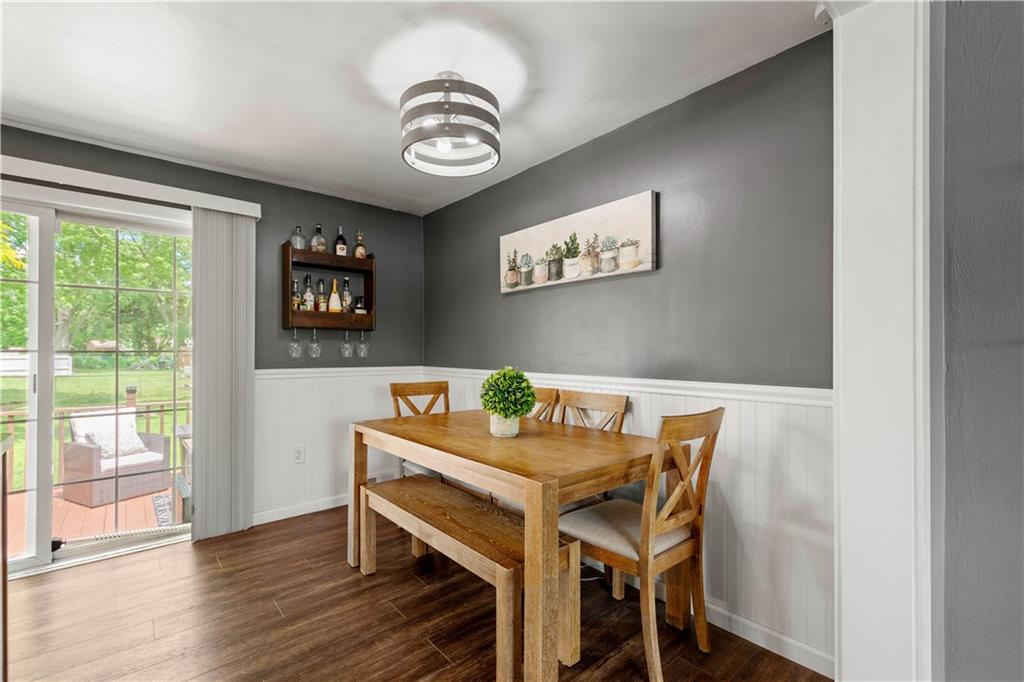 25 Rolling Road Cranberry Township, PA 16066 - Photo 4 of 35 Dining Room