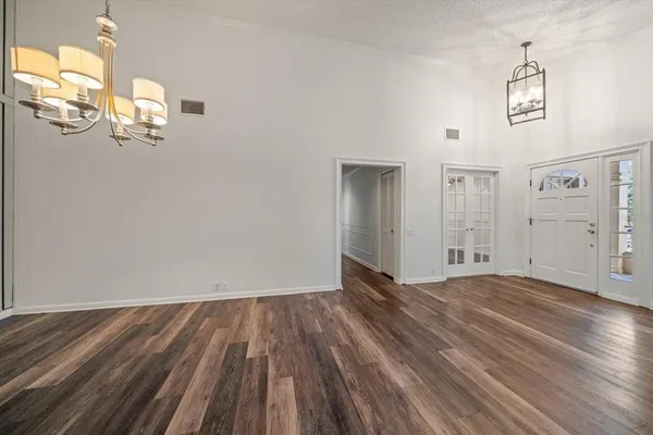 $574,900 | 75 Pelican Place, Belleair, FL 33756