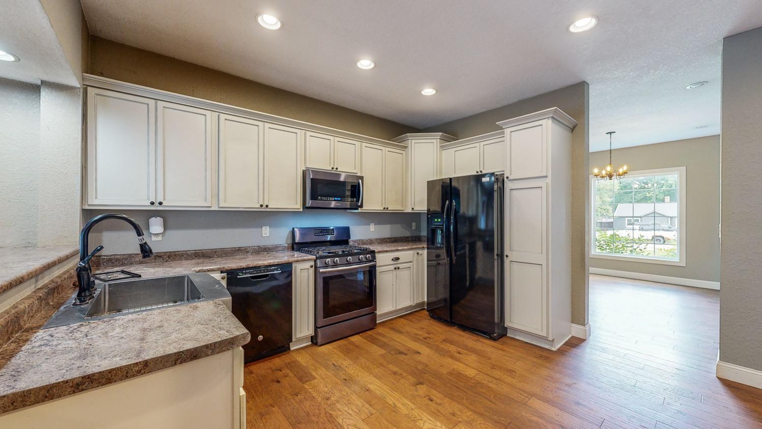 1008 South Washington Avenue Spring Valley, MN 55975 - Photo 1 of 74 Gallery Image 1