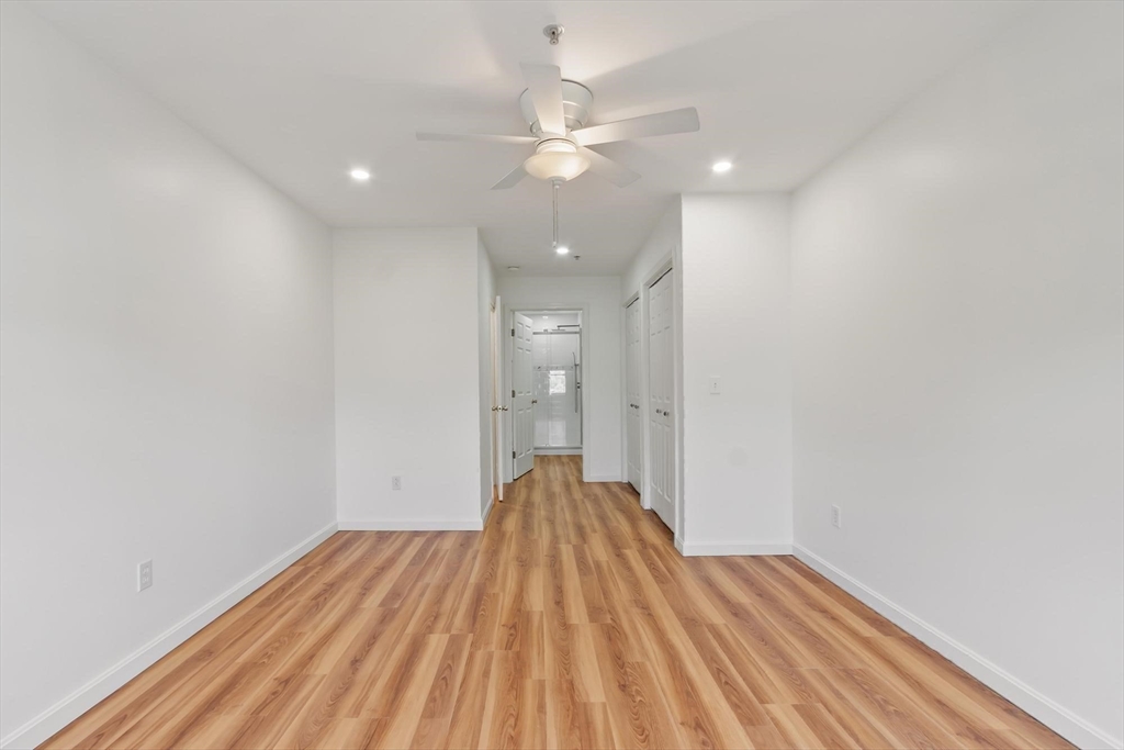 75 Walnut Street, Unit 302 Peabody, MA 01960 - Photo 16 of 31