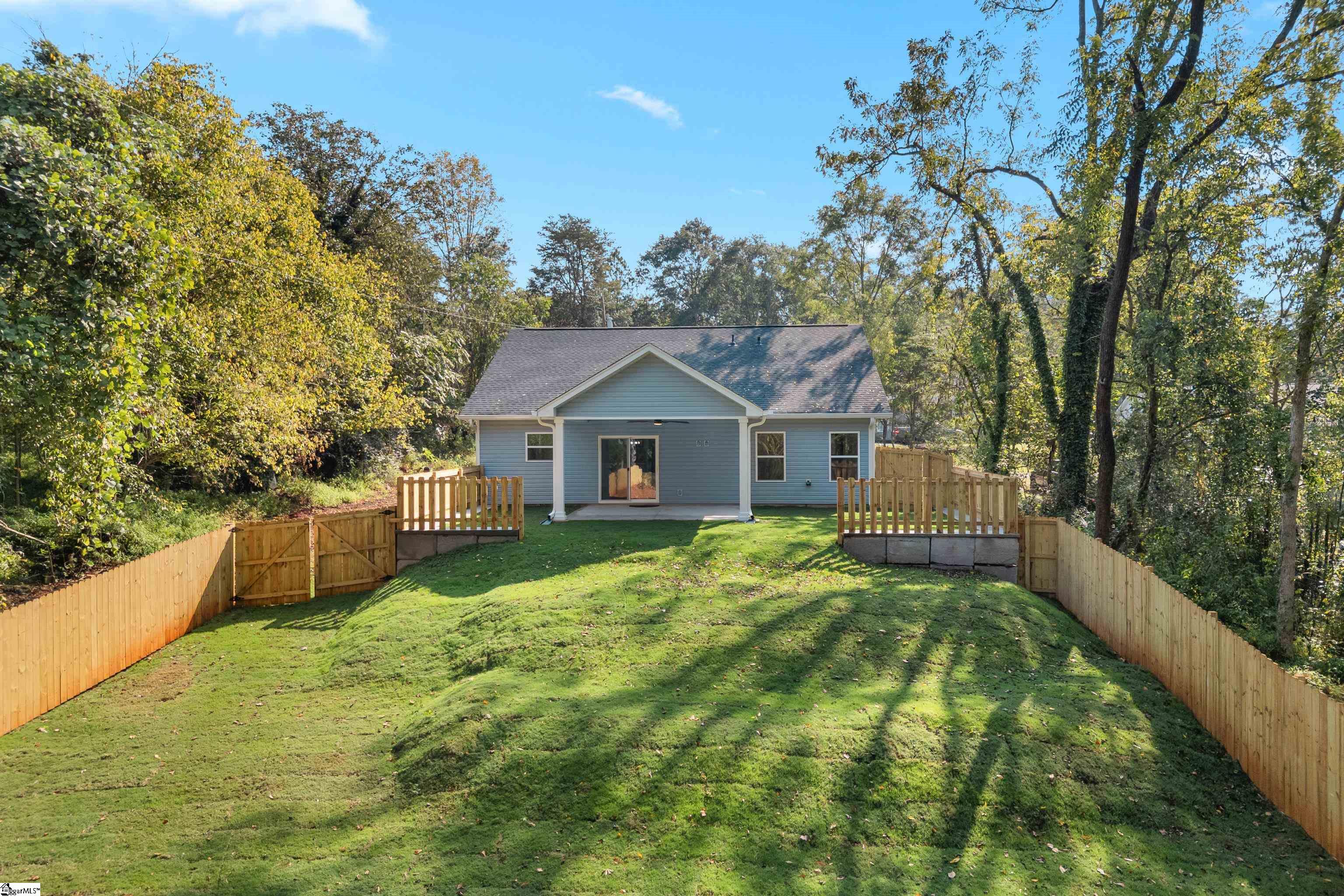 122 Stephenson Street Taylors, SC 29687 - Photo 28 of 37