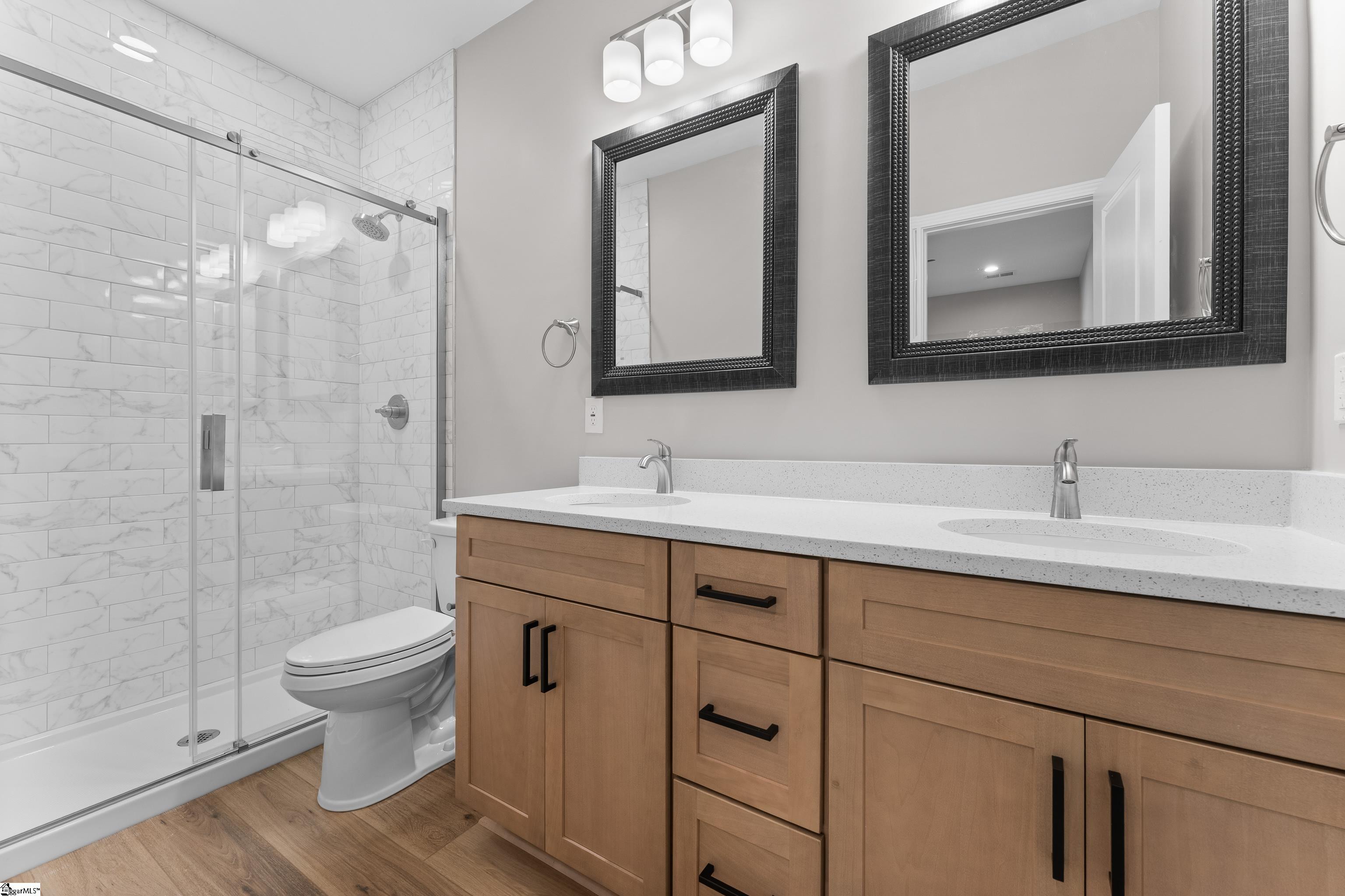 122 Stephenson Street Taylors, SC 29687 - Photo 3 of 37